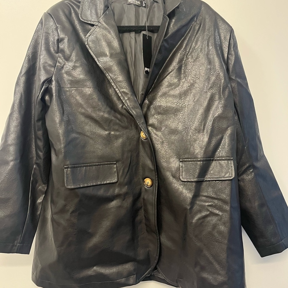 Black oversized leather blazer